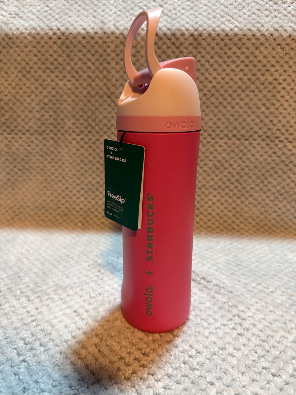 Brand New Owala + Starbucks FreeSip Bottle in Pink and Light Pink - Picture 1 of 9